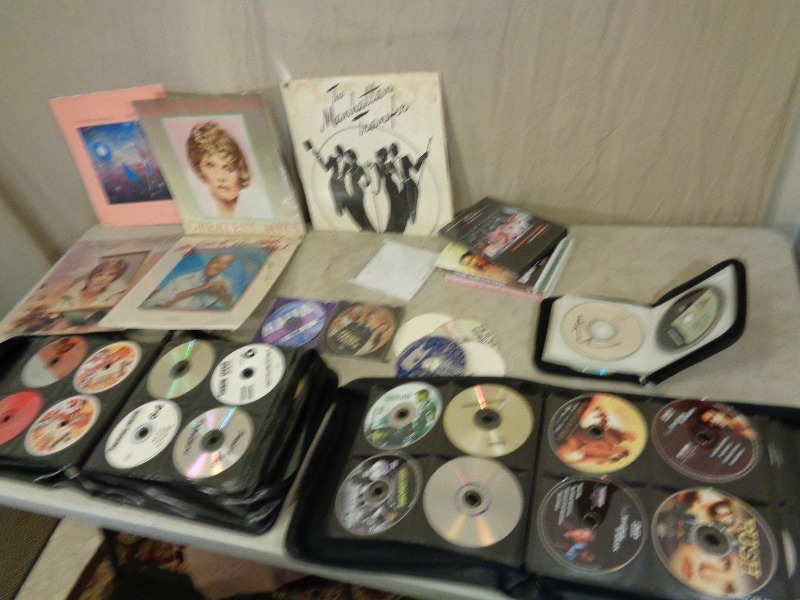 lot 186 image: Records, Cds, and Dvds