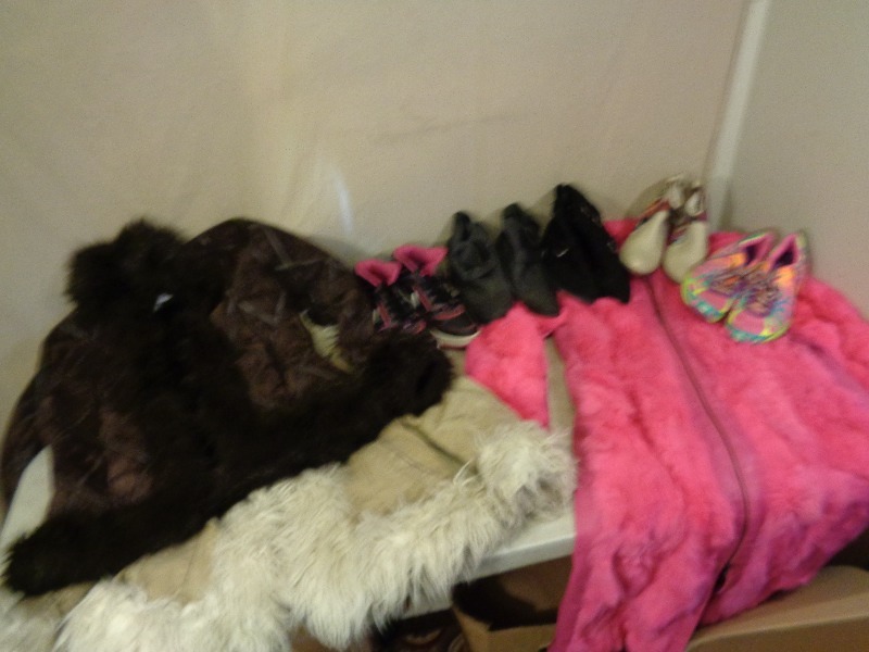 lot 190 image: Womens Clothes and Shoes