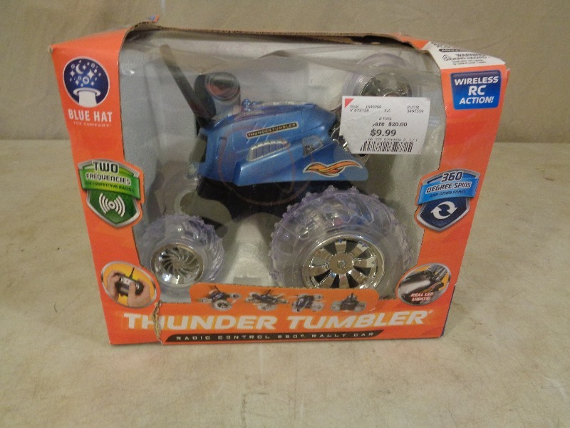 lot 223 image: New Remote Control Car