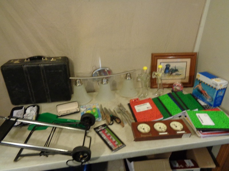 lot 237 image: Kitchen and Household Items