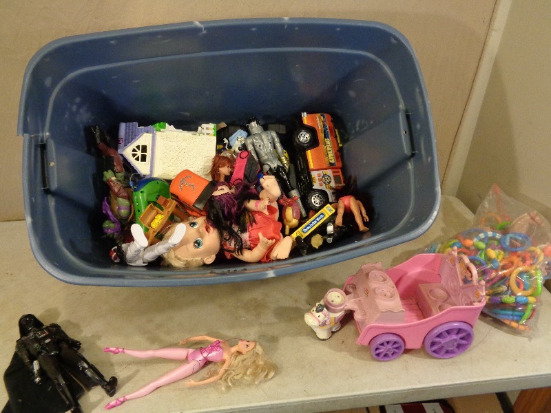 lot 243 image: Star Wars, Ninja Turtles, Dolls, and More