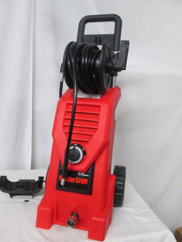 Master Craft 2000 PSI Electric Pressure Washer June Store Returns 4