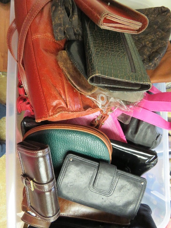 Pursebag lot