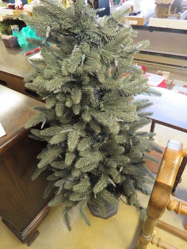 Artificial Tree with lights