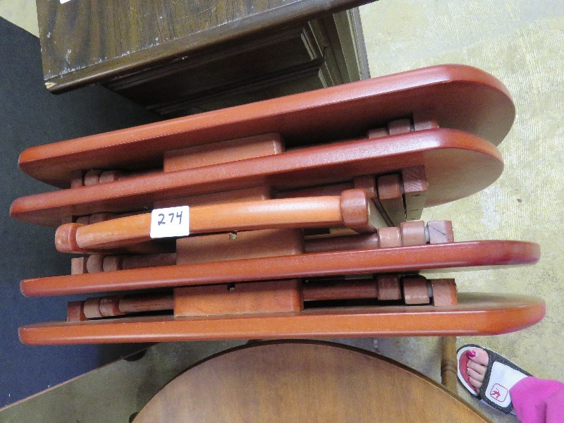 TV trays