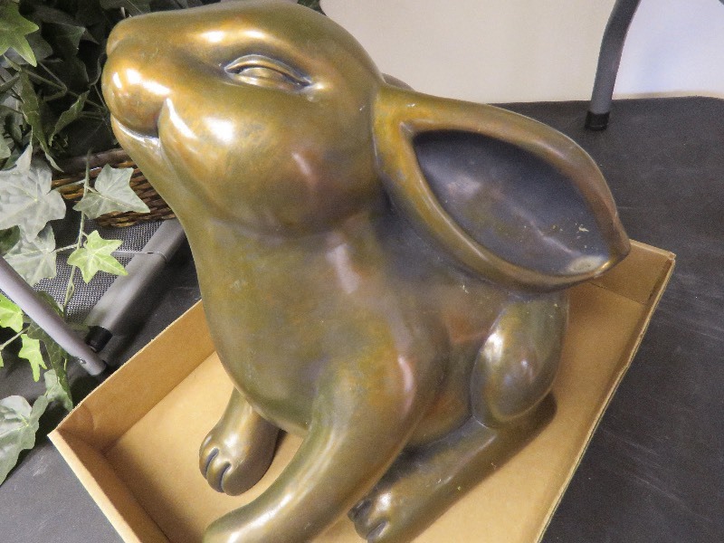Rabbit lot