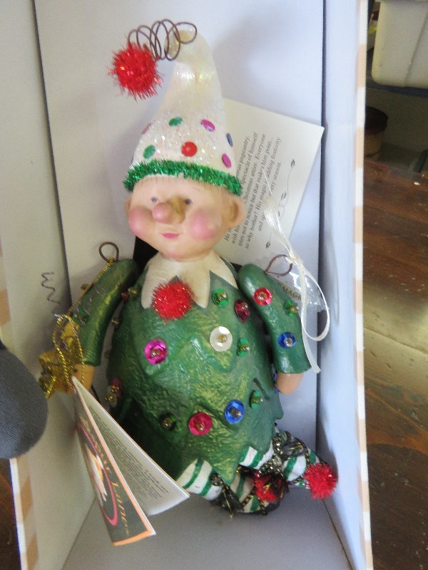 Elf figurine