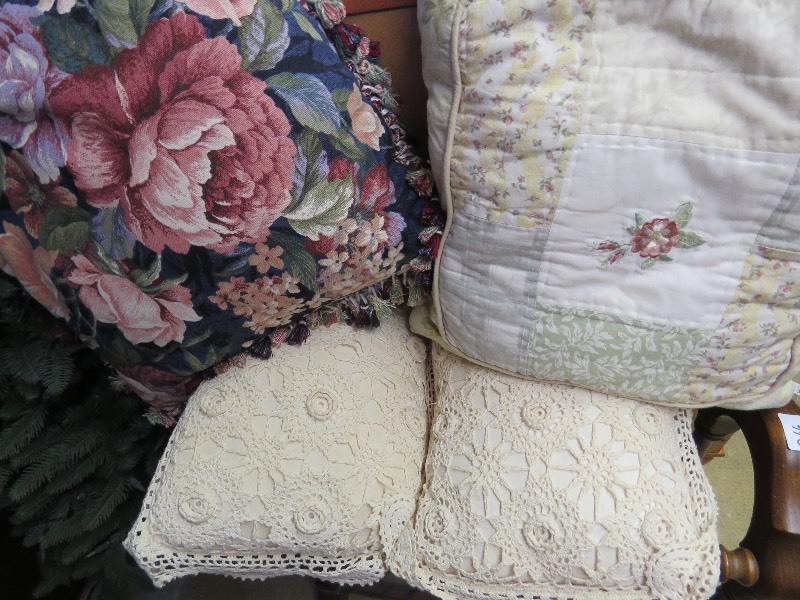 Throw Pillows