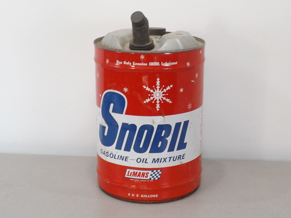 lot 14 image: Nice Vintage 5 Gallon Snobil Snowmobile Oil Can