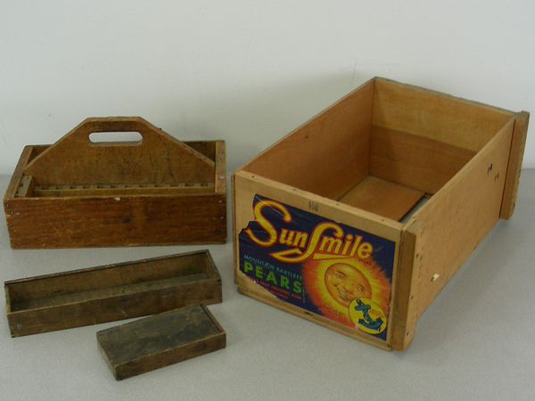 lot 15 image: Lot of Vintage Wood Boxes Tool Carrier Boxes etc