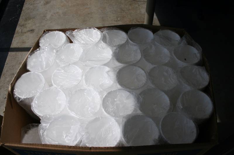 lot 10 image: 24 Oz. Hot or Cold Insulated Cups- Case of 500