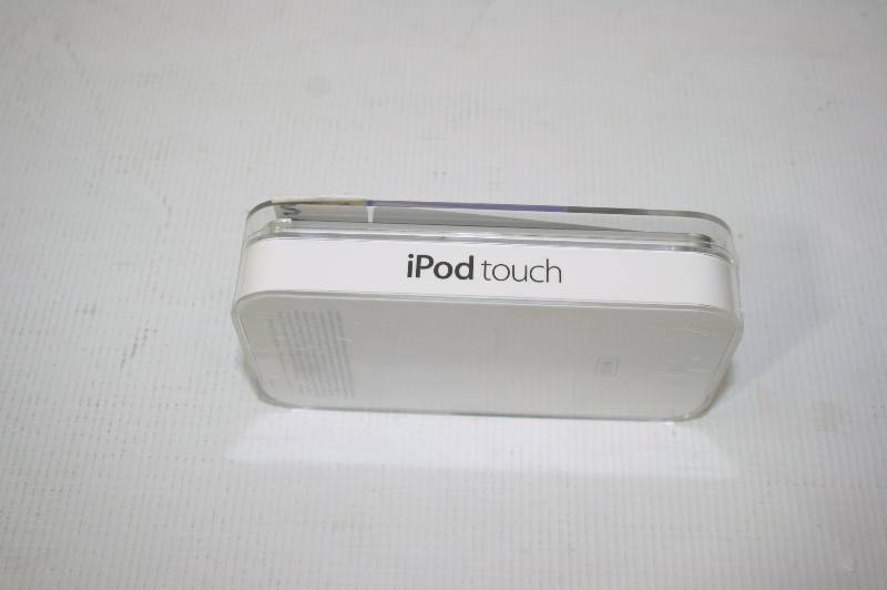 Black iPod Touch 16GB
