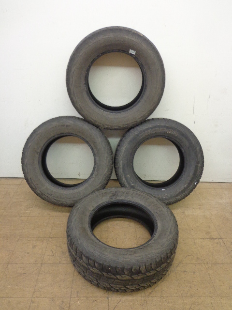 lot 25 image: Cooper Discoverer AT Tires