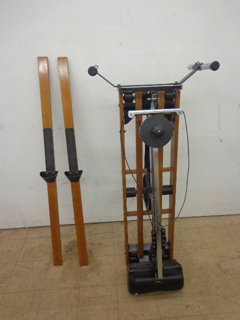 lot 29 image: Nordictrack Exercise Machine With Speed & Pulse Indicator