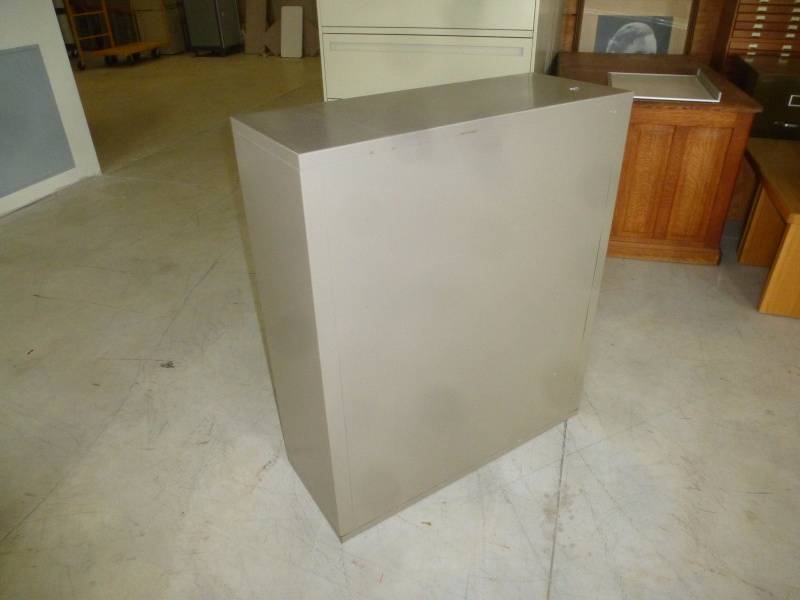 Tennsco Shelf Unit