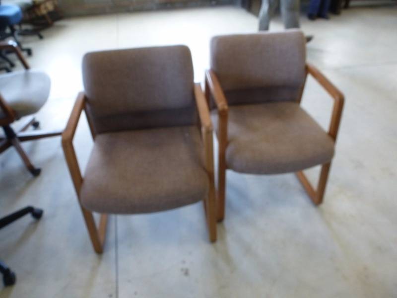 Oak Chairs With Cloth Seats