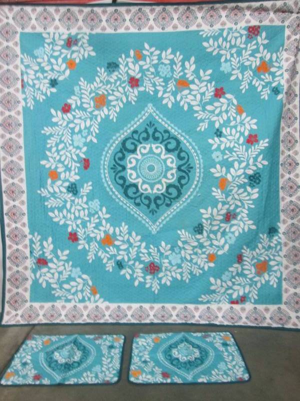 lot 70 image: Lush Decor Newbold 3-pc. Cotton Reversible Quilt Set