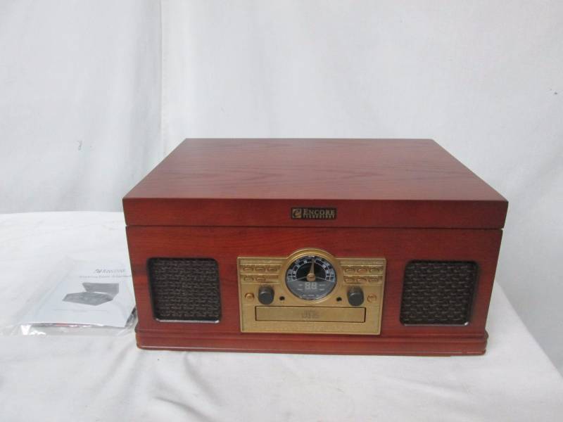 lot 22 image: Encore Technology Nostalgic Stereo