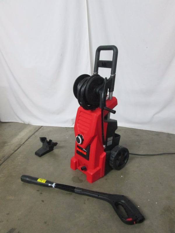 lot 10 image: Master Craft 2000 PSI Electric Pressure Washer