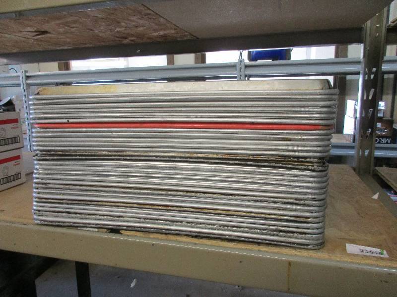 lot 28 image: Cookie Sheets