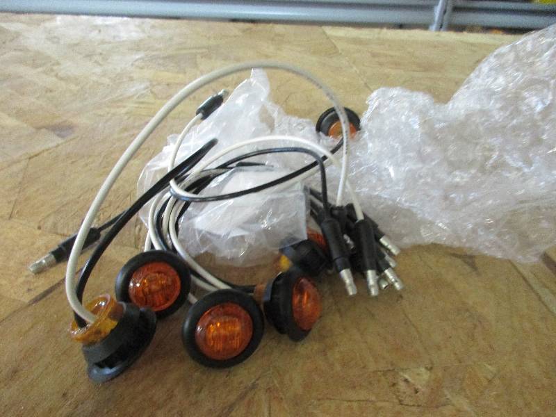 lot 50 image: LED lights