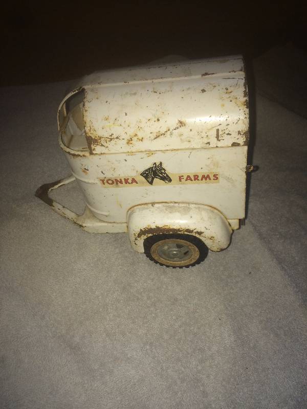 Vintage Tonka Horse Trailer