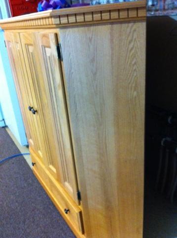 Solid Wood Amish Quality Built Entertainment Center