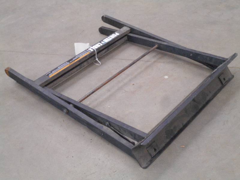 Porter Cable Folding Tablesaw Stand...