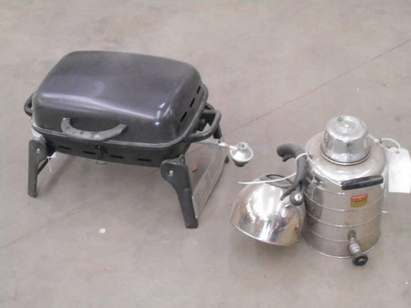 (1) Used LP Camp Grill & Stanley La...