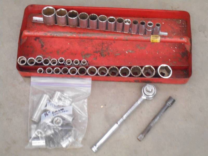 Tray Of Socket Sets With Racthet ...