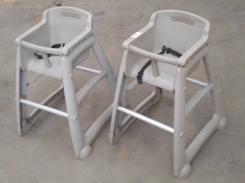 (2) Rubbermaid High Chairs ...