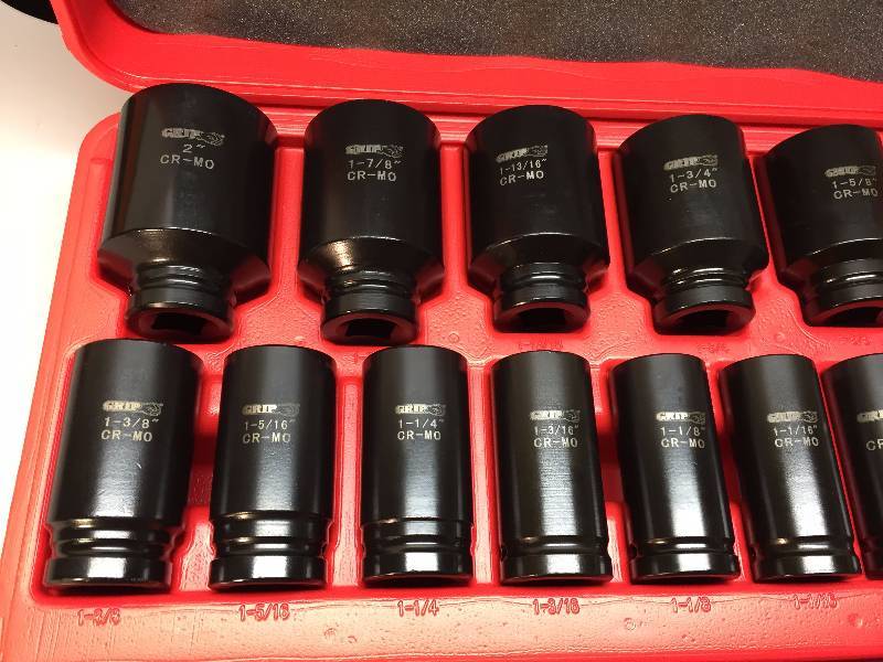 lot 3 image: GRIP  34 SOCKET SET 1316 IS BROKEN 78-2