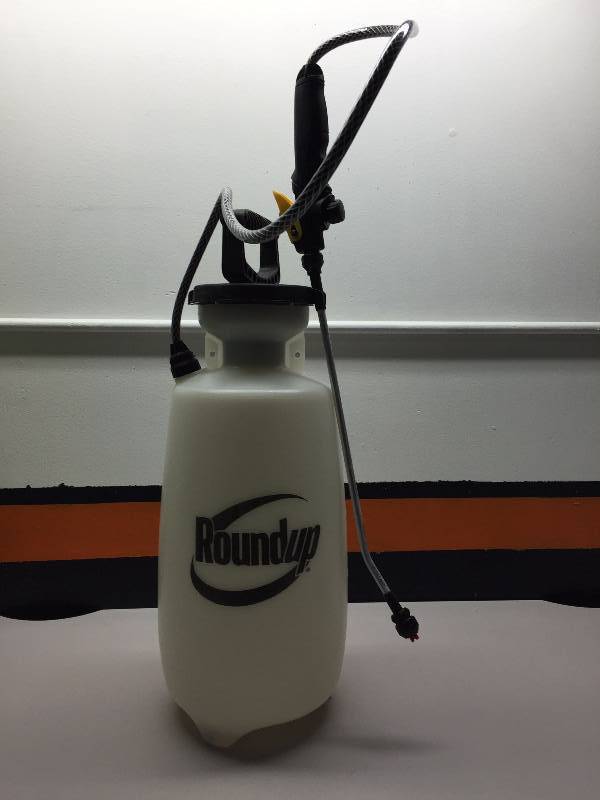 ROUNDUP MULTI USE 2 GALLON SPRAYER | MAY STORE RETURN MERCHANDISE ...