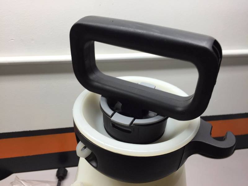 lot 20 image: SMITH CONTRACTOR SPRAYER 3 GALLON MISSING HOSE