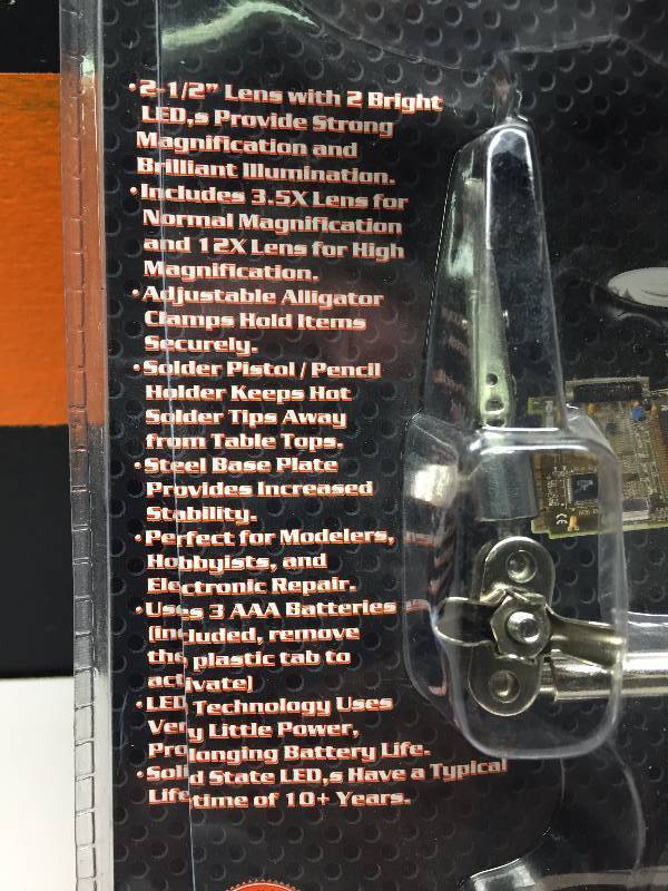 lot 27 image: IIT MAGNIFIER WITH LED LIGHT