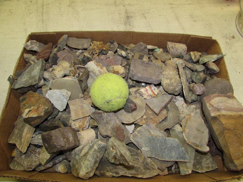 lot 25 image: Flat of Misc Rock