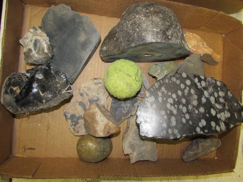 lot 37 image: Rocks