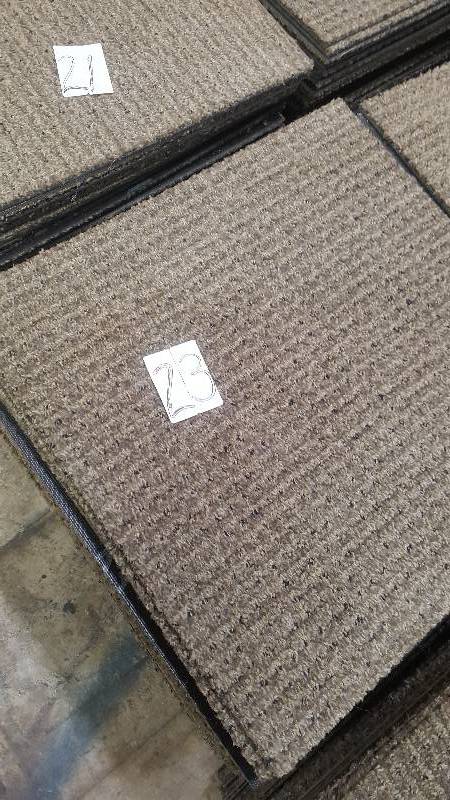 lot 23 image: 100 sq. ft. (45 Tiles) Commerial Grade, Rubber Backed.