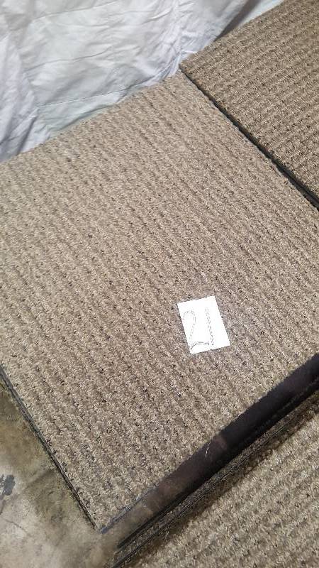 lot 21 image: 100 sq. ft. (45 Tiles) Commerial Grade, Rubber Backed.