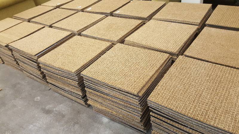 lot 13 image: 100 sq. ft. (45 Tiles) Commerial Grade, Rubber Backed.