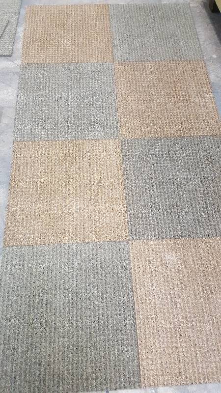 lot 18 image: 100 sq. ft. (45 Tiles) Commerial Grade, Rubber Backed.