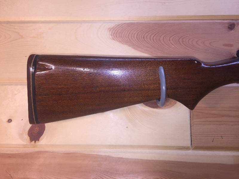 lot 24 image: J Stevens single shot shotgun, 16GA
