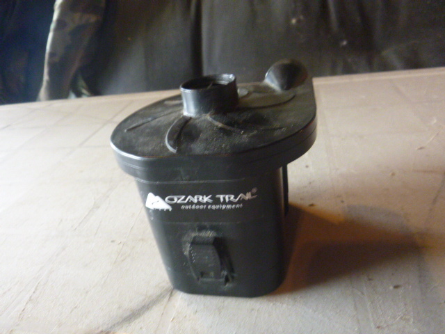 lot 11 image: Ozark Trail 12 Volt Pump