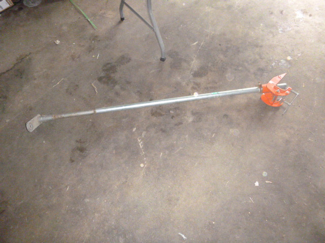 lot 35 image: Custom Trans Clamp Assembly