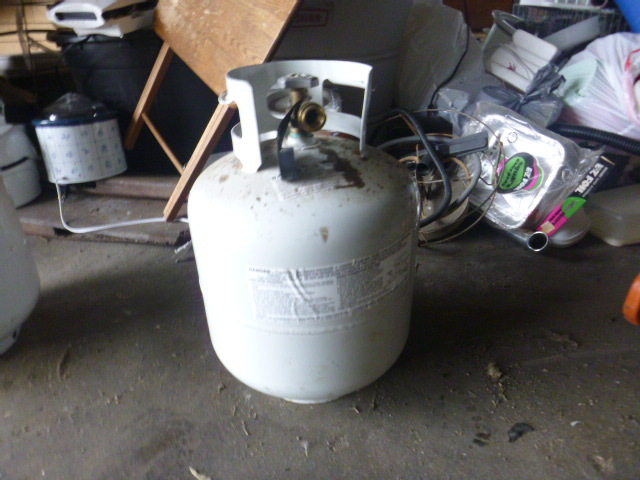 lot 38 image: Propane Tank with OPD Valve