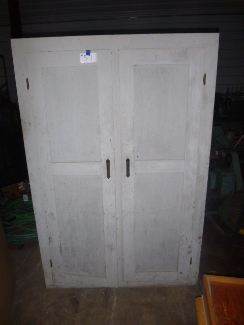 lot 51 image: Storage Cabinet