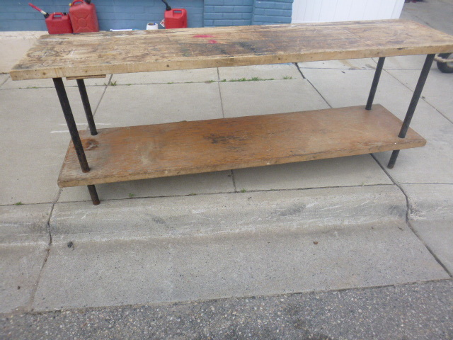 lot 58 image: Heavy Duty Work Bench