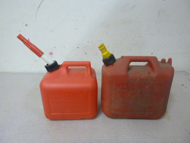 lot 113 image: 2 Plastic Gas Cans