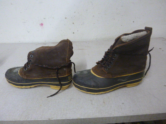 lot 116 image: Grand Marais Boots