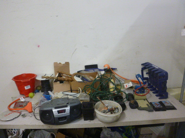 lot 165 image: Miscellaneous Garage Items